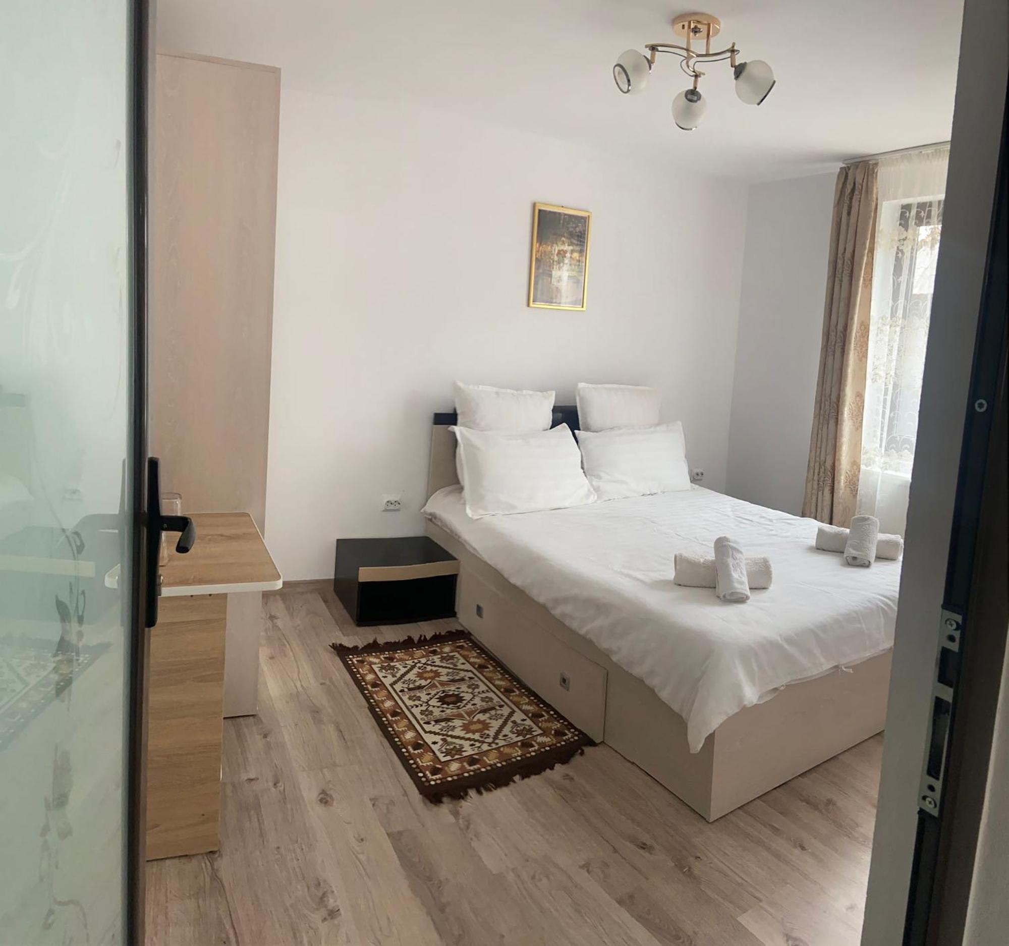 Casa Bianca Oncesti Guest House Екстериор снимка