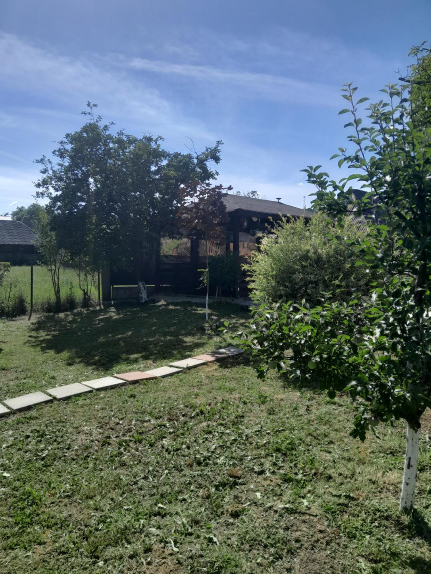 Casa Bianca Oncesti Guest House Екстериор снимка