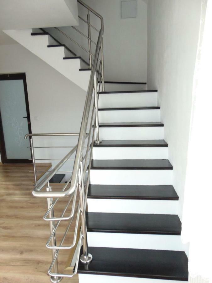 Casa Bianca Oncesti Guest House Екстериор снимка